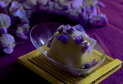 pear sorbet with wisteria flowers